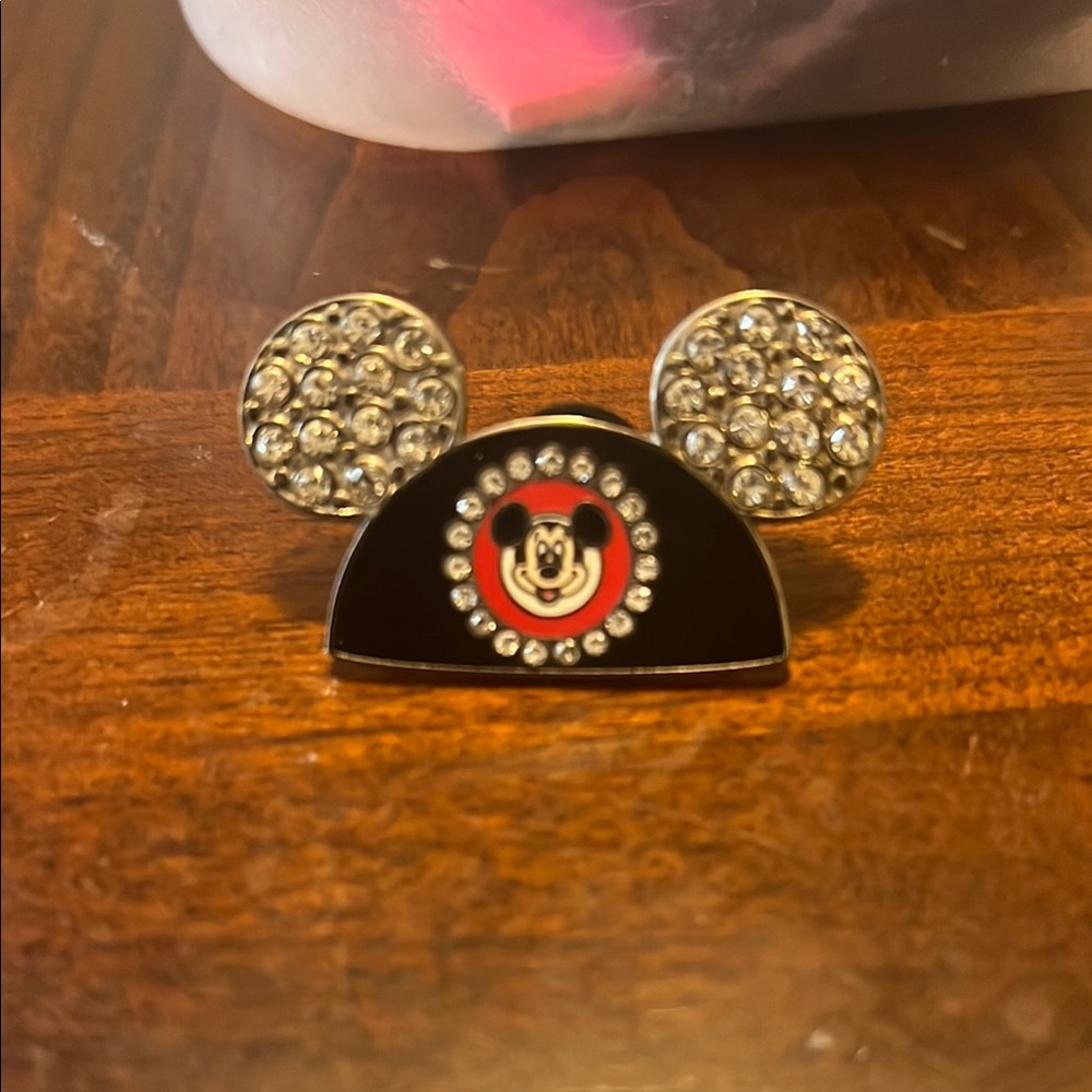 Mickey Mouse Black and Silver Hat Pin - Picture 1 of 2